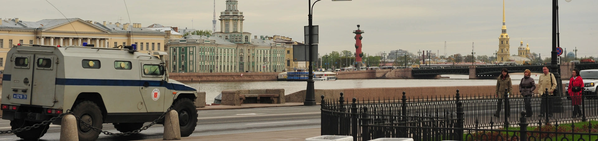 DIN导轨L2 L3管理型工业交换机PoE